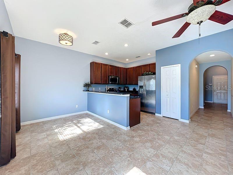 Image 7 of 45 For 3825 Black Spruce Lane