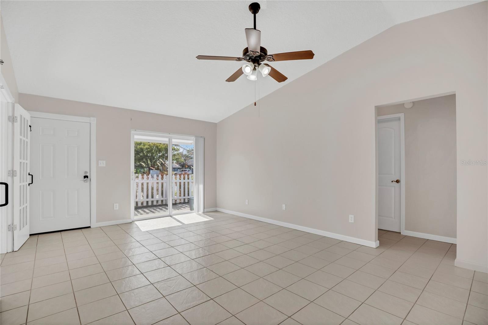 Image 5 of 25 For 3070 Autumn Court