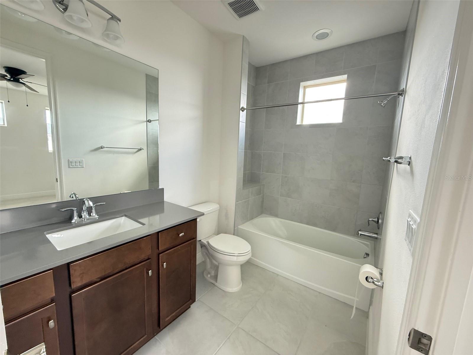 Image 19 of 28 For 2801 Willowseed Lane