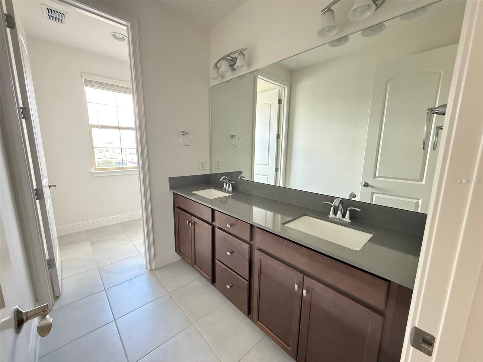 Image 23 of 28 For 2801 Willowseed Lane