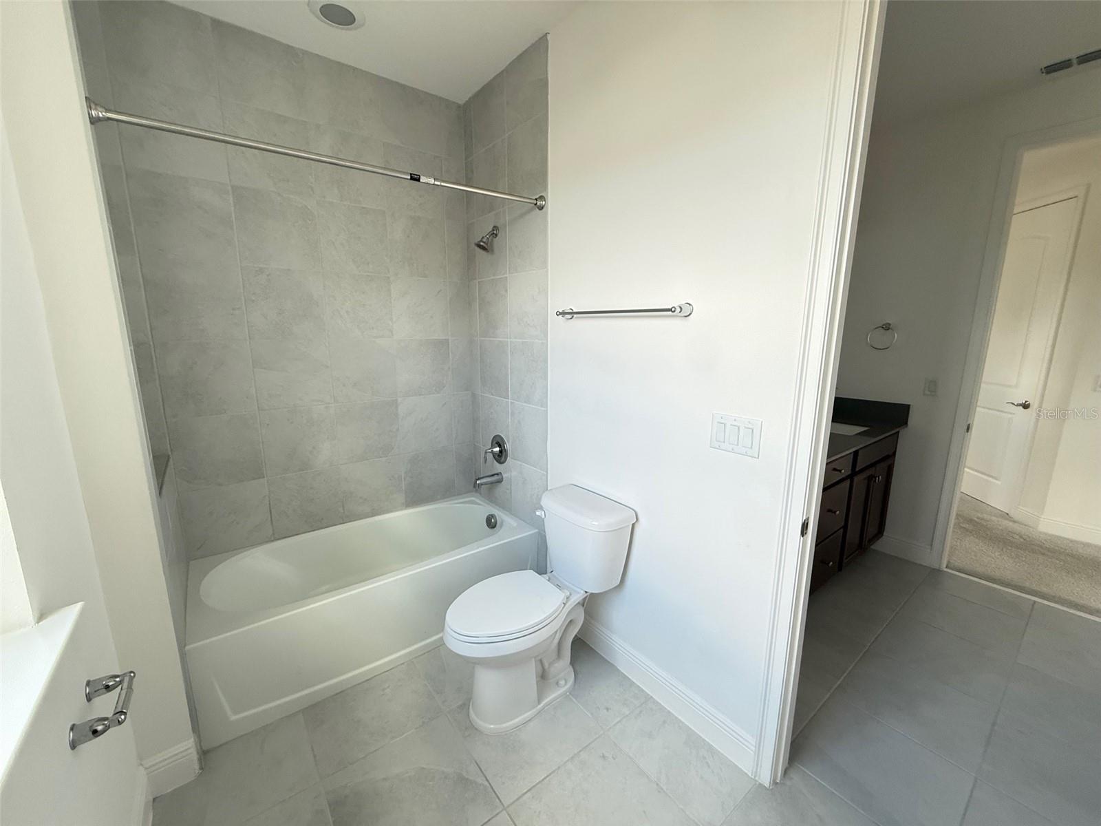 Image 24 of 28 For 2801 Willowseed Lane