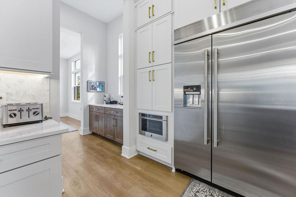 Image 17 of 100 For 15820 Pendio Drive