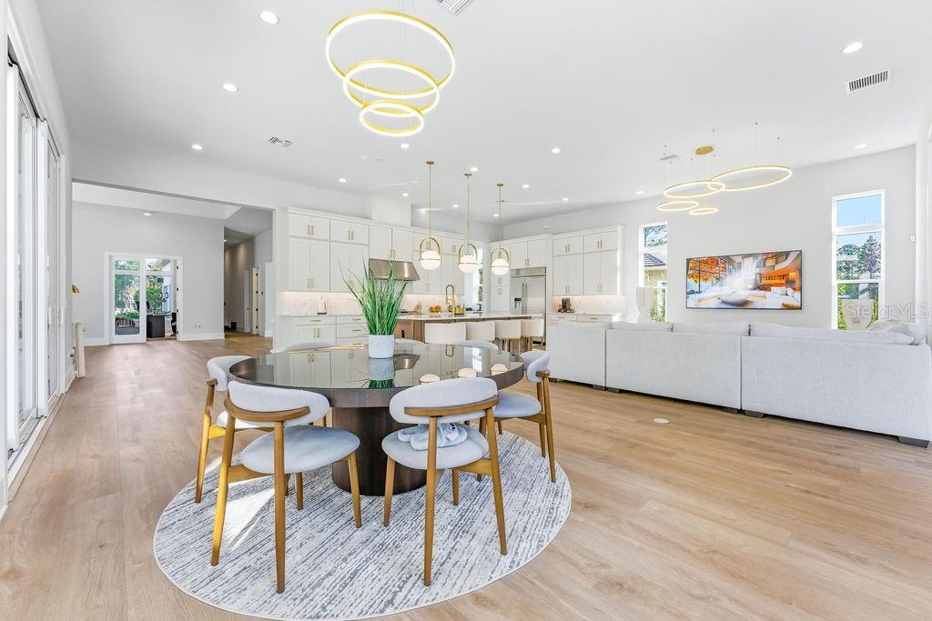 Image 26 of 100 For 15820 Pendio Drive