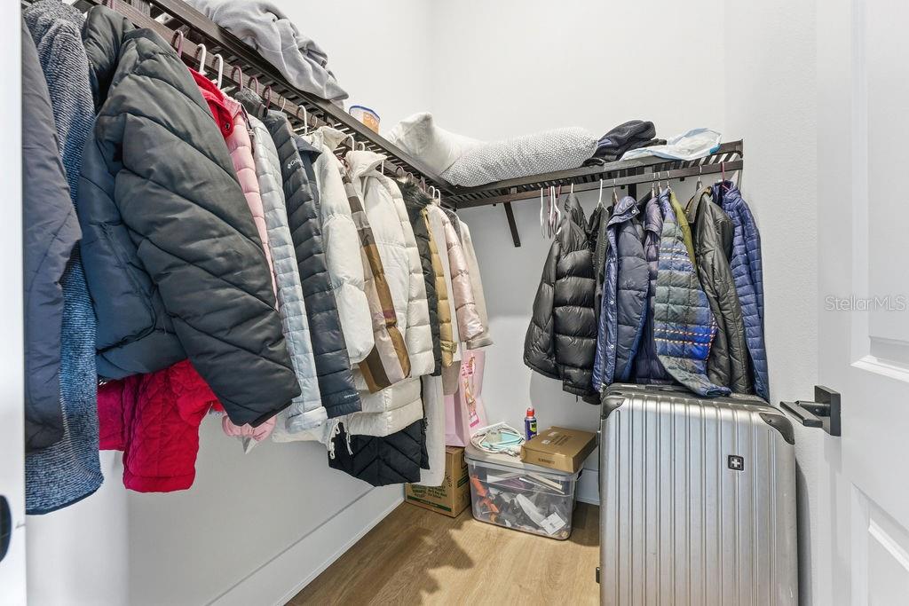 Image 47 of 100 For 15820 Pendio Drive