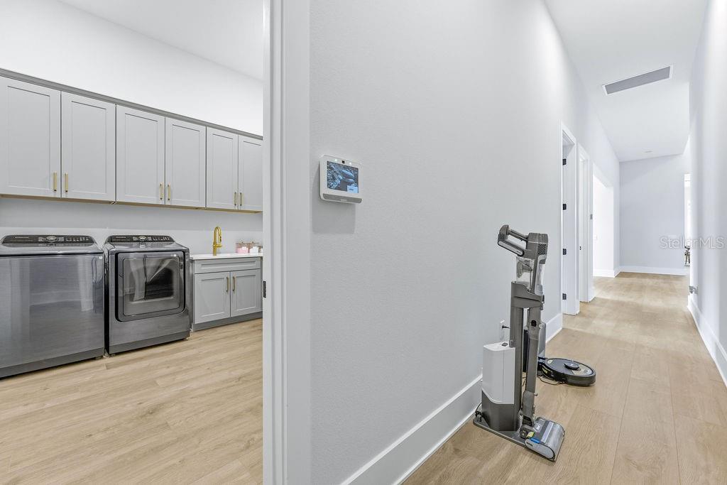 Image 48 of 100 For 15820 Pendio Drive