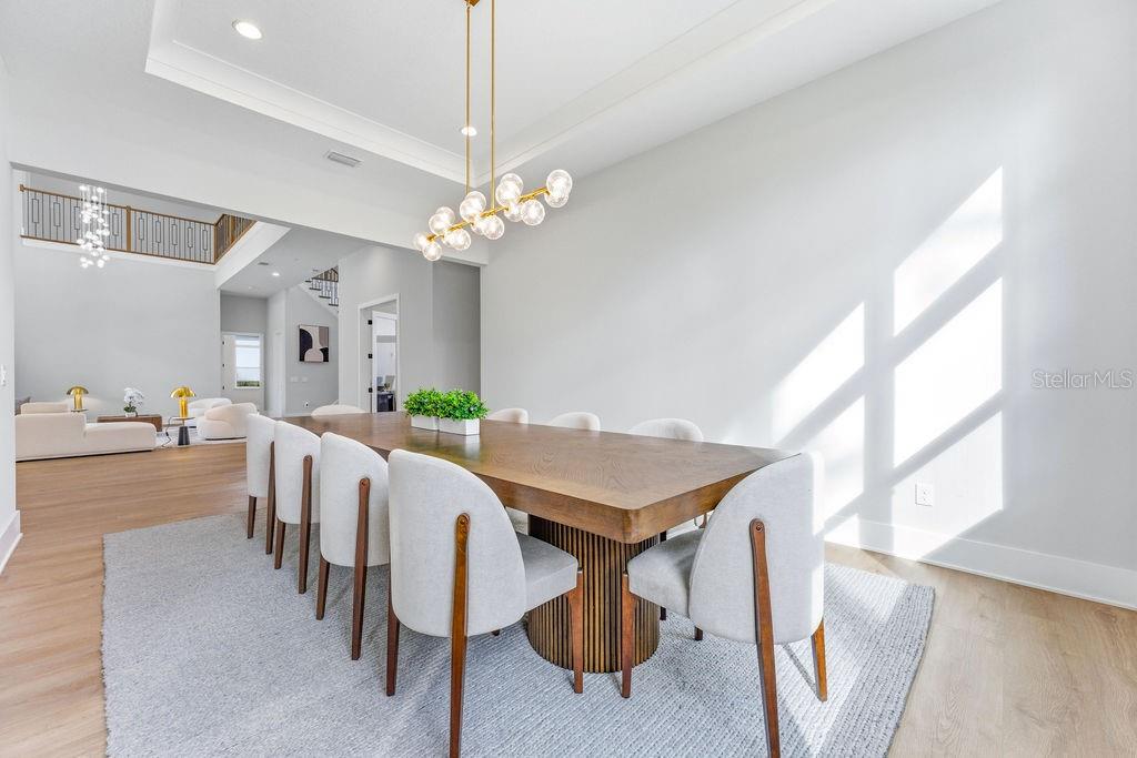 Image 52 of 100 For 15820 Pendio Drive