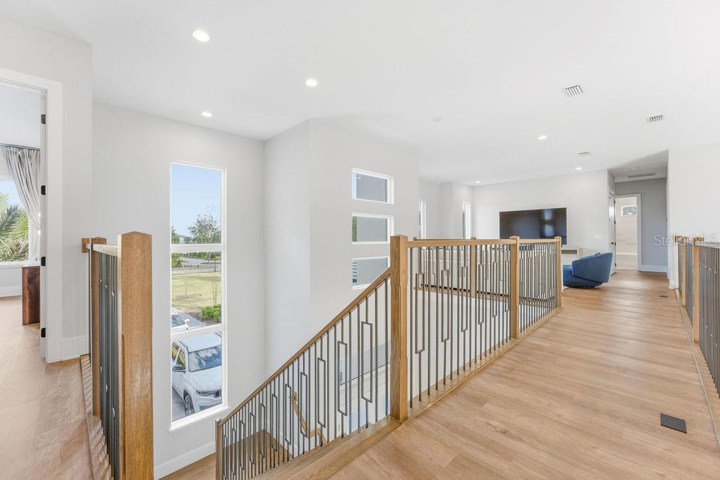 Image 56 of 100 For 15820 Pendio Drive