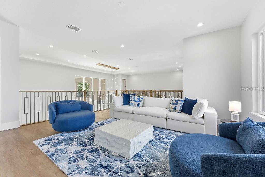 Image 61 of 100 For 15820 Pendio Drive