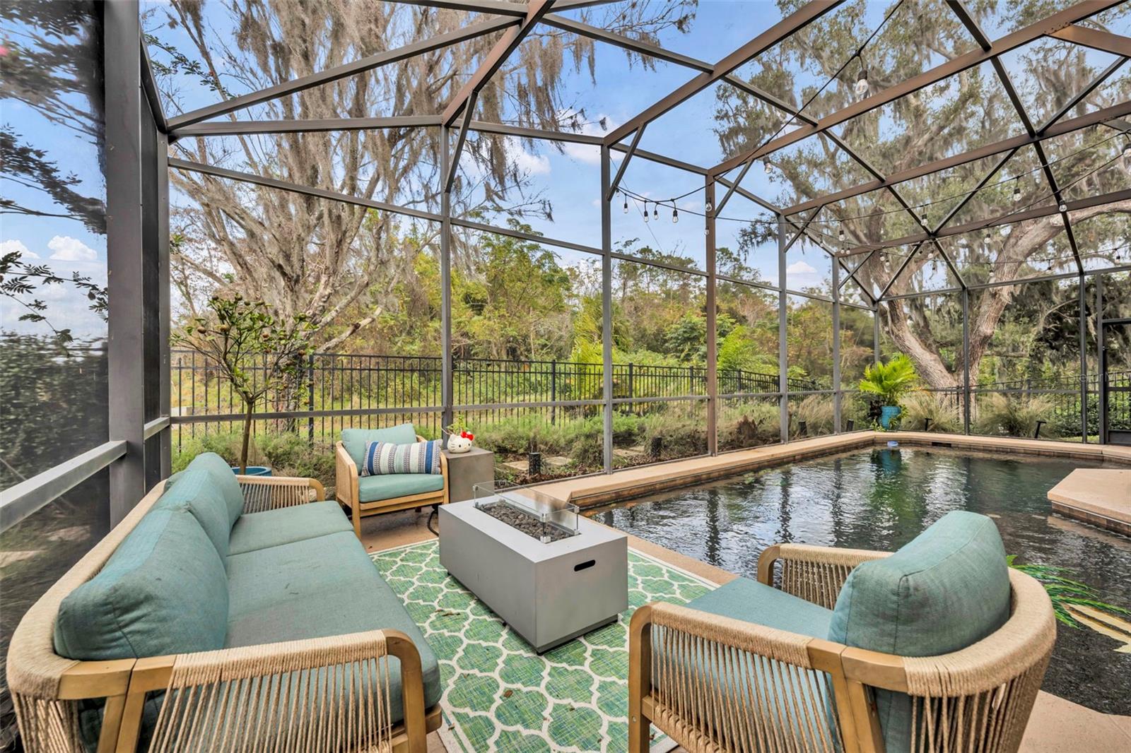 Image 23 of 42 For 607 Oakland Avenue