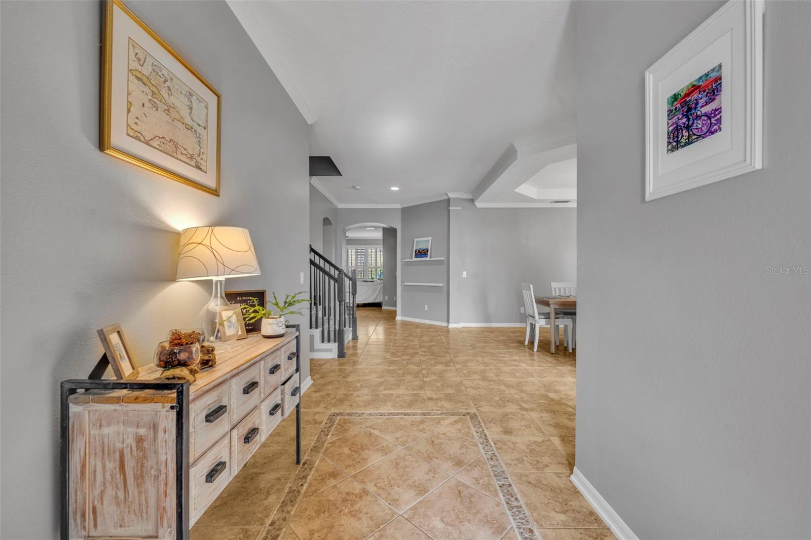 Image 3 of 42 For 607 Oakland Avenue