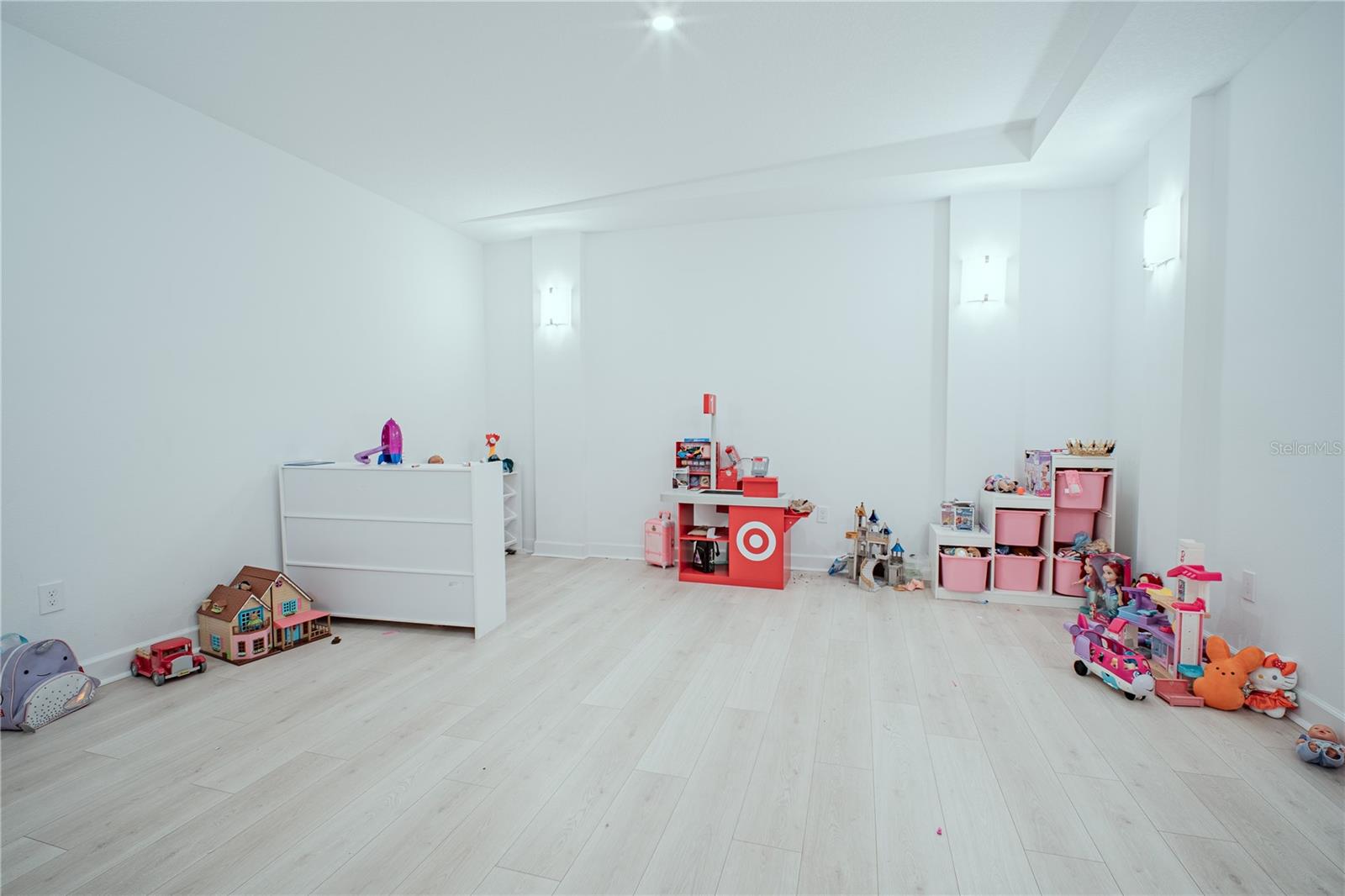 Image 26 of 33 For 6953 Broglie Street