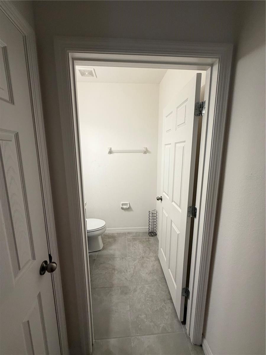 Image 17 of 19 For 214 Annabelle Way