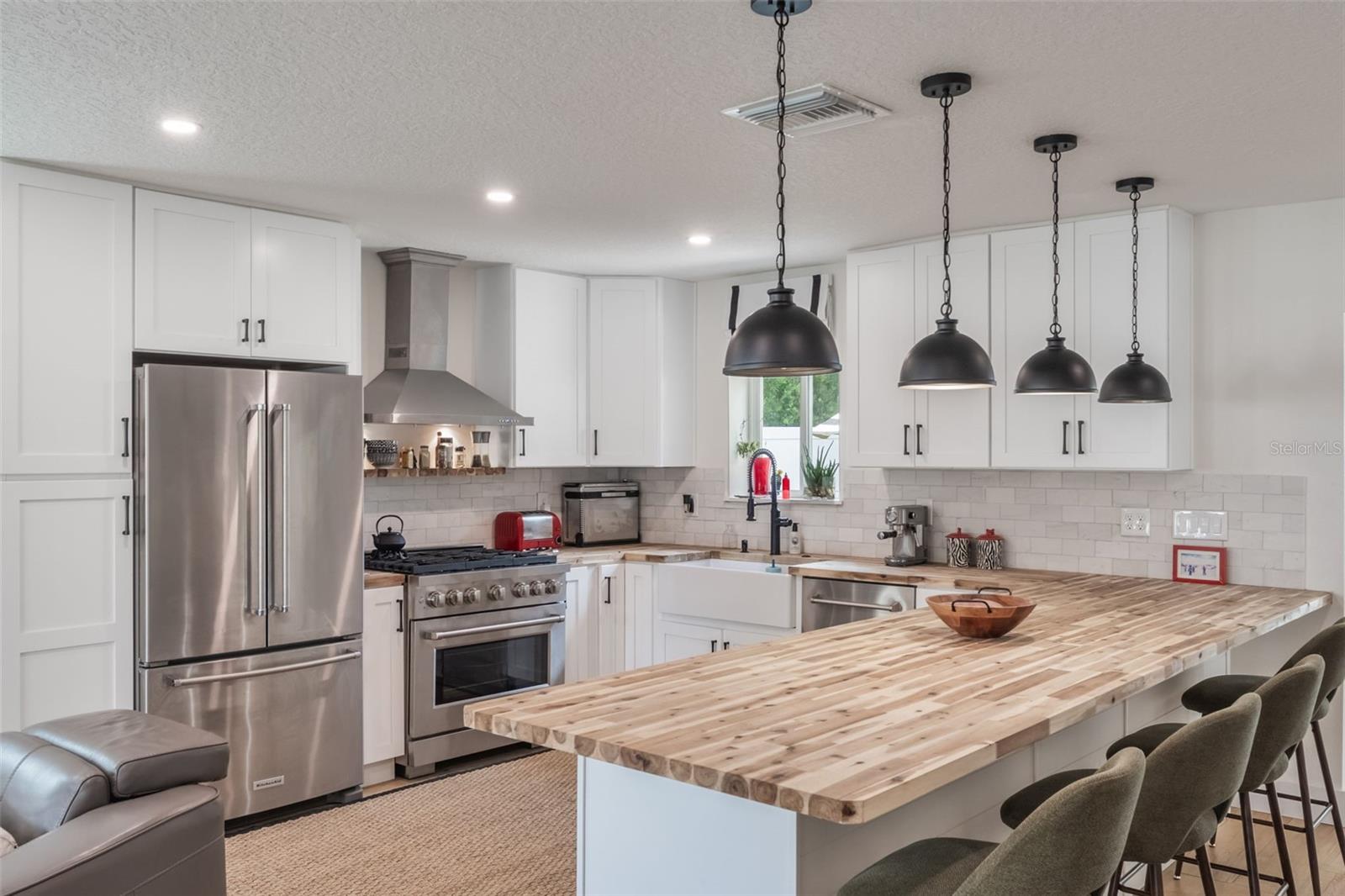 Image 2 of 17 For 840 Canton Avenue