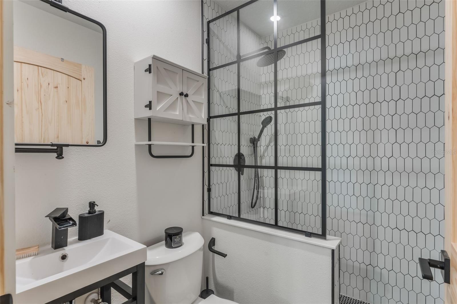 Image 8 of 17 For 840 Canton Avenue