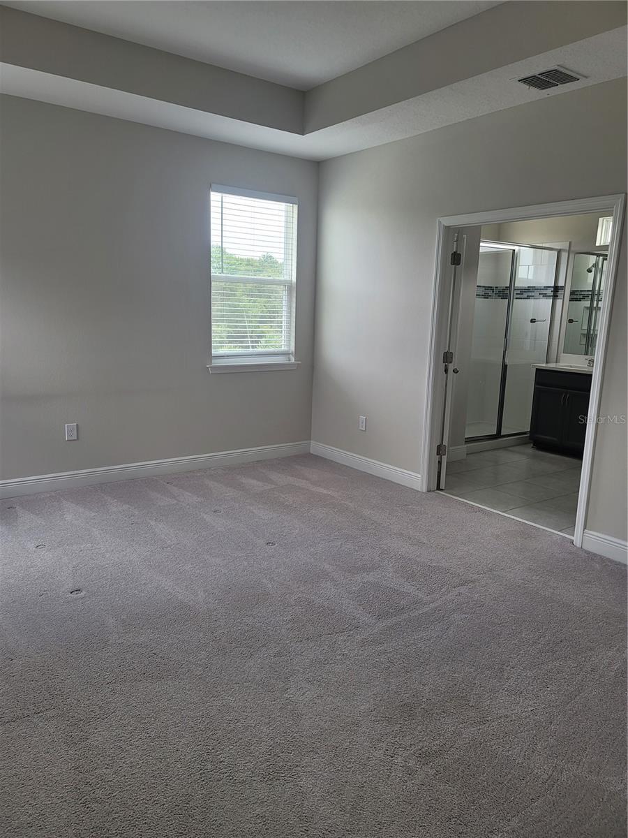 Image 16 of 38 For 9960 Pallida Hickory Way