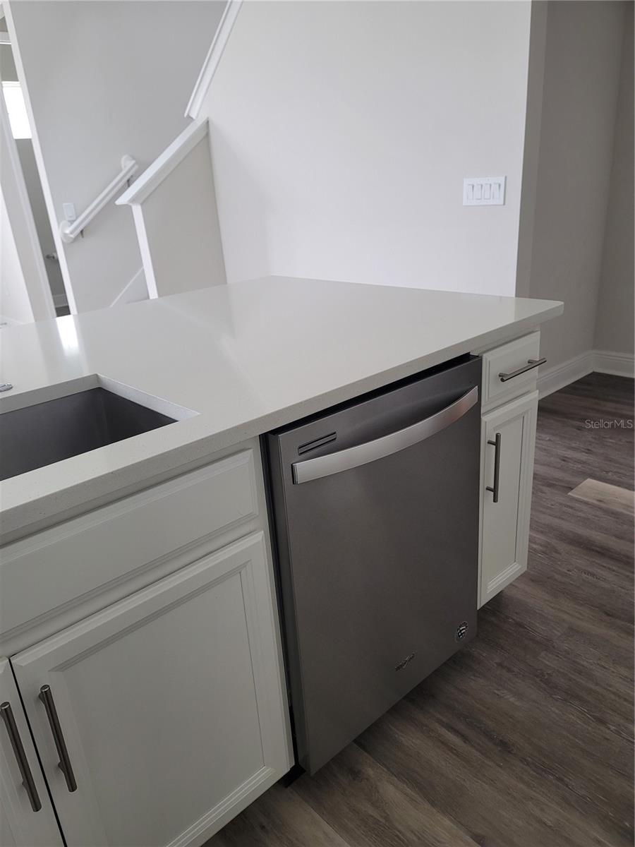 Image 7 of 38 For 9960 Pallida Hickory Way