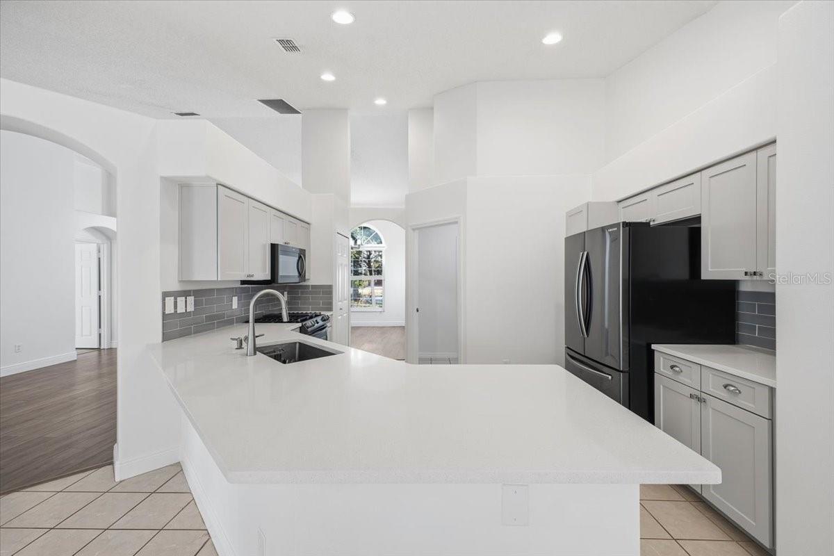 Image 20 of 29 For 3133 Samosa Hill Circle