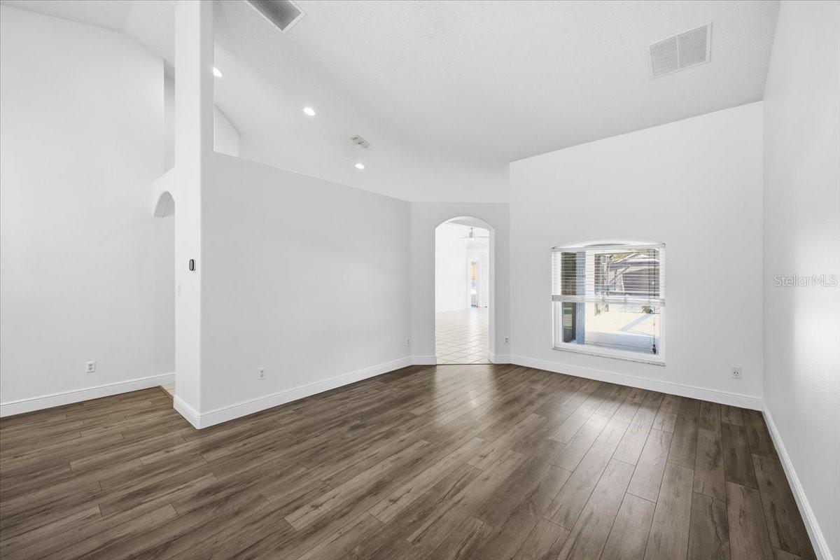 Image 5 of 29 For 3133 Samosa Hill Circle