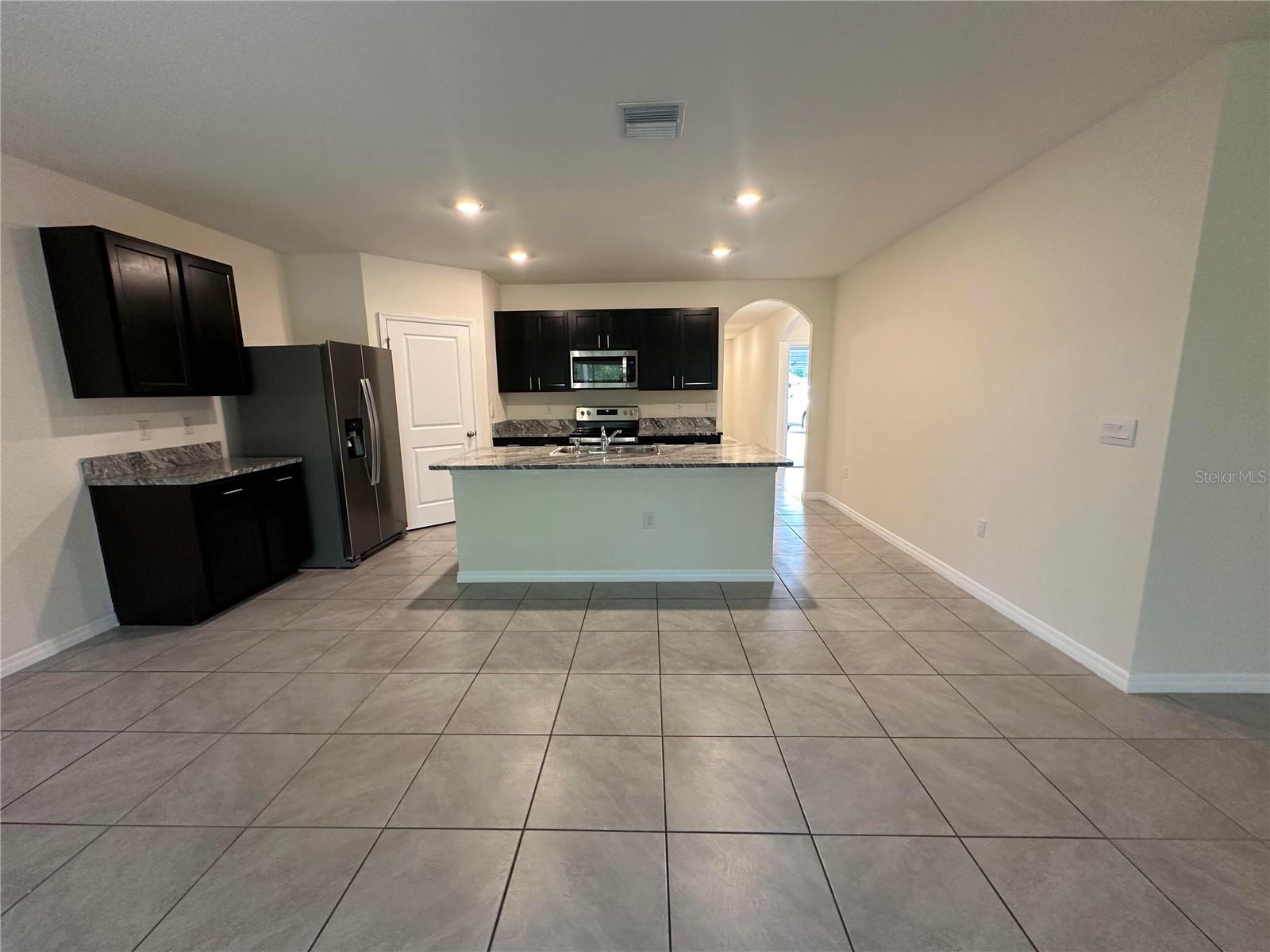 Image 3 of 12 For 27 Hickory Course Run