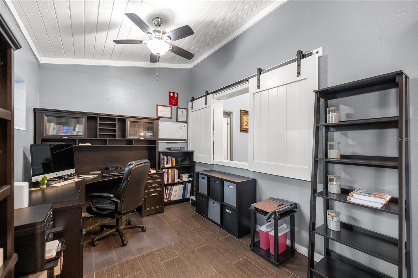 Image 15 of 32 For 5081 35 Avenue