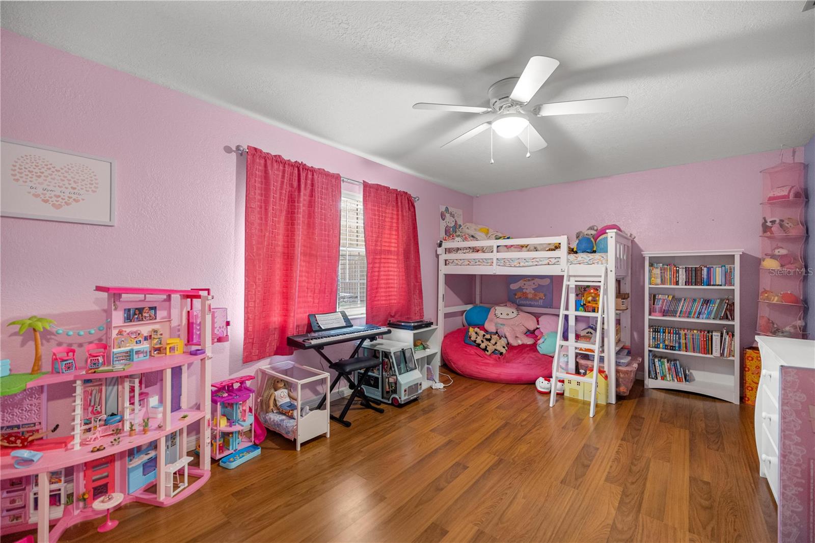 Image 20 of 32 For 5081 35 Avenue