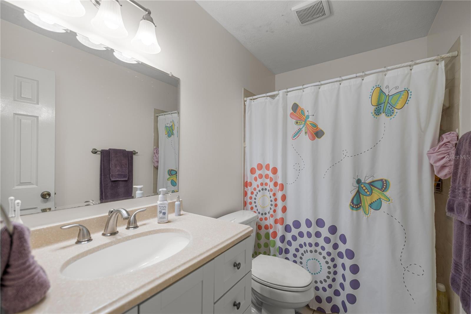 Image 22 of 32 For 5081 35 Avenue