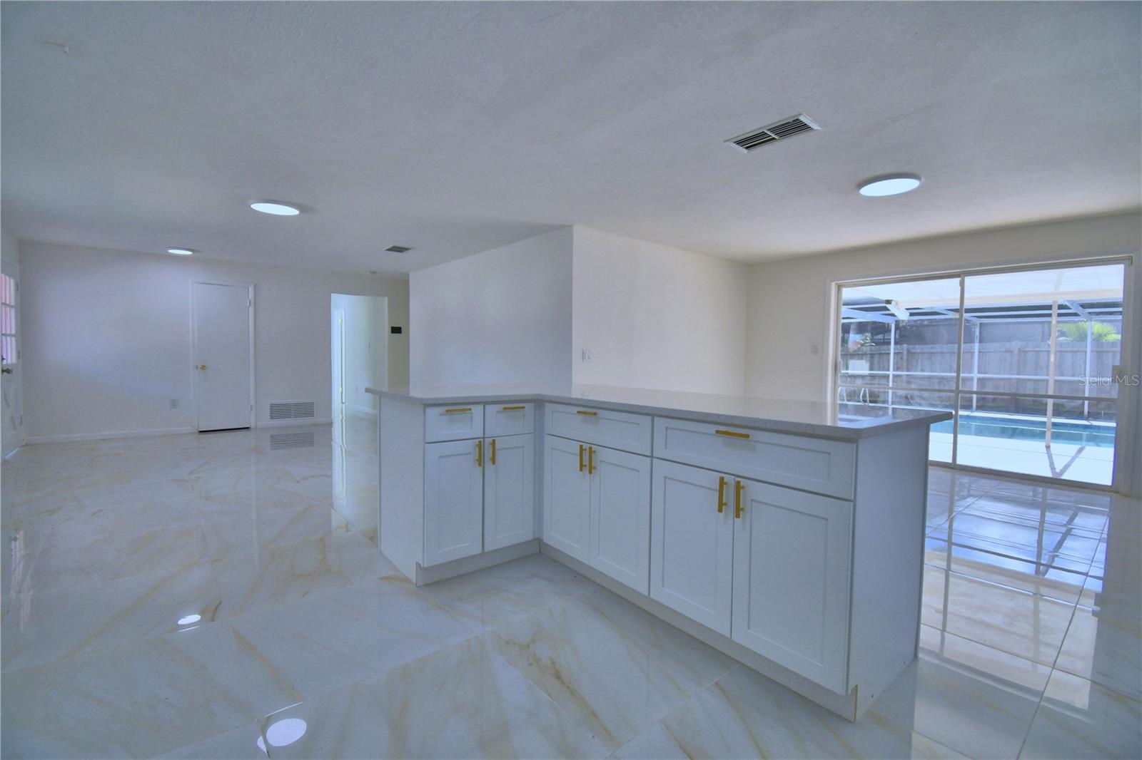 Image 10 of 41 For 5504 Sedgefield Street