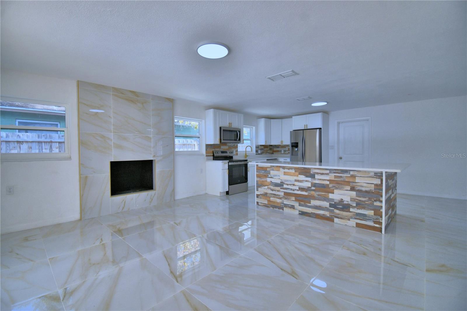 Image 15 of 41 For 5504 Sedgefield Street