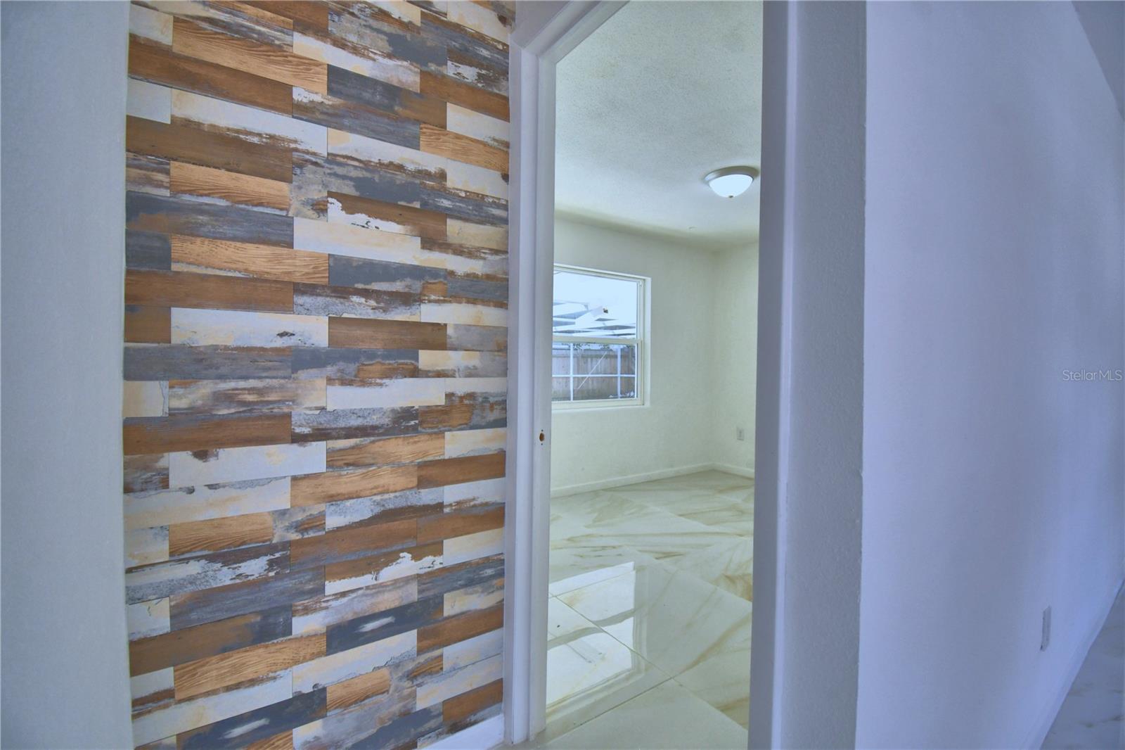 Image 17 of 41 For 5504 Sedgefield Street