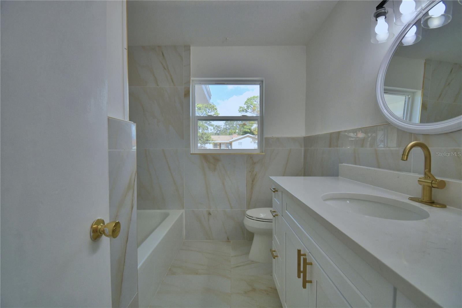 Image 22 of 41 For 5504 Sedgefield Street