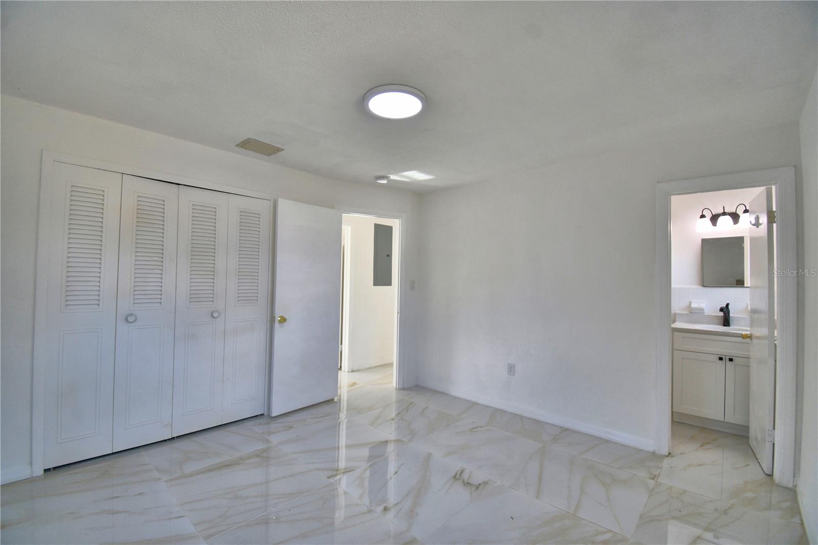 Image 28 of 41 For 5504 Sedgefield Street