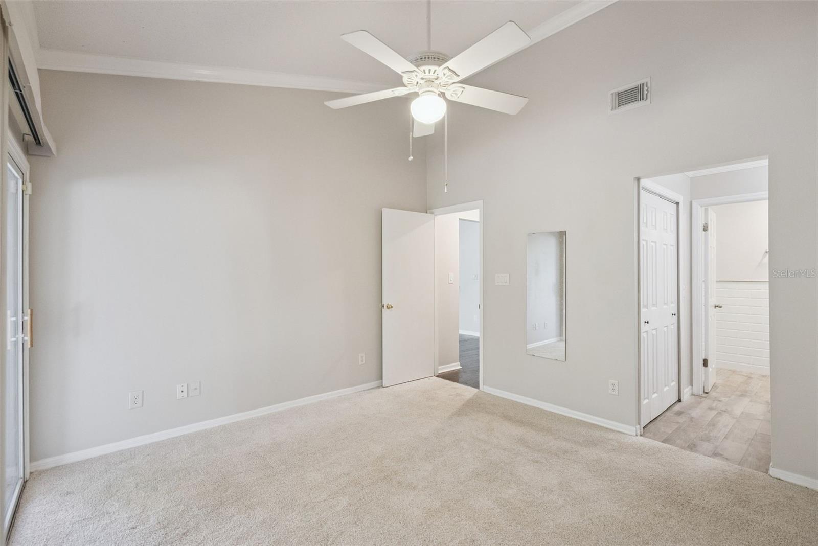 Image 14 of 29 For 4028 Maryland Place