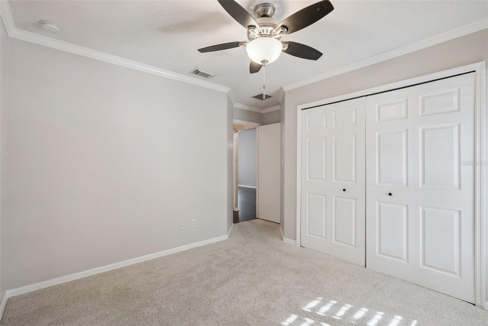 Image 21 of 29 For 4028 Maryland Place