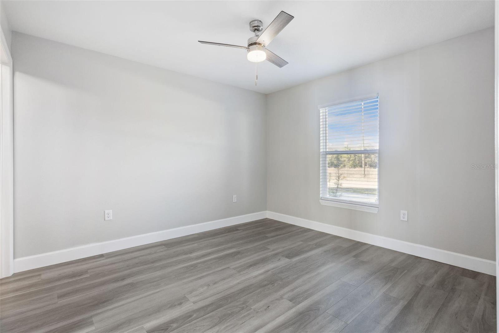 Image 11 of 15 For 10133 131st Court