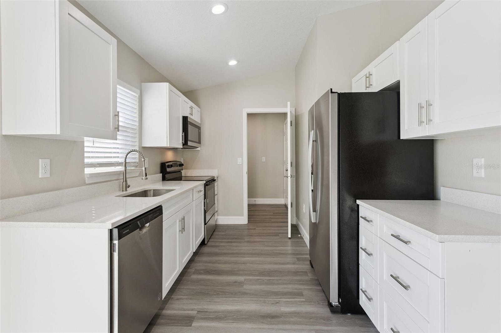 Image 7 of 15 For 10133 131st Court