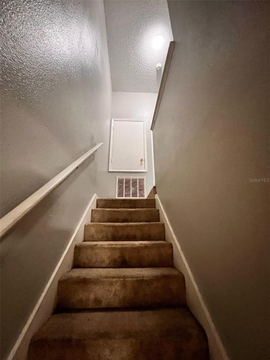 Image 10 of 16 For 8674 Hunters Key Circle