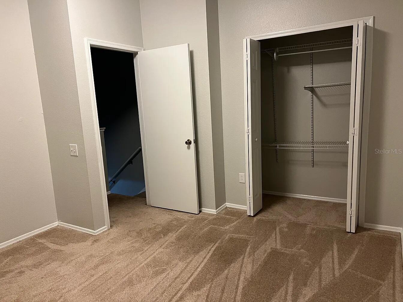 Image 14 of 16 For 8674 Hunters Key Circle