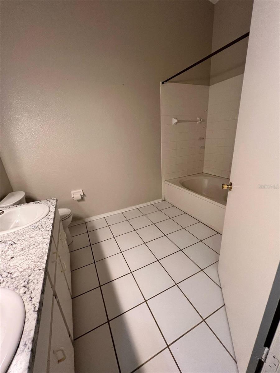 Image 16 of 16 For 8674 Hunters Key Circle