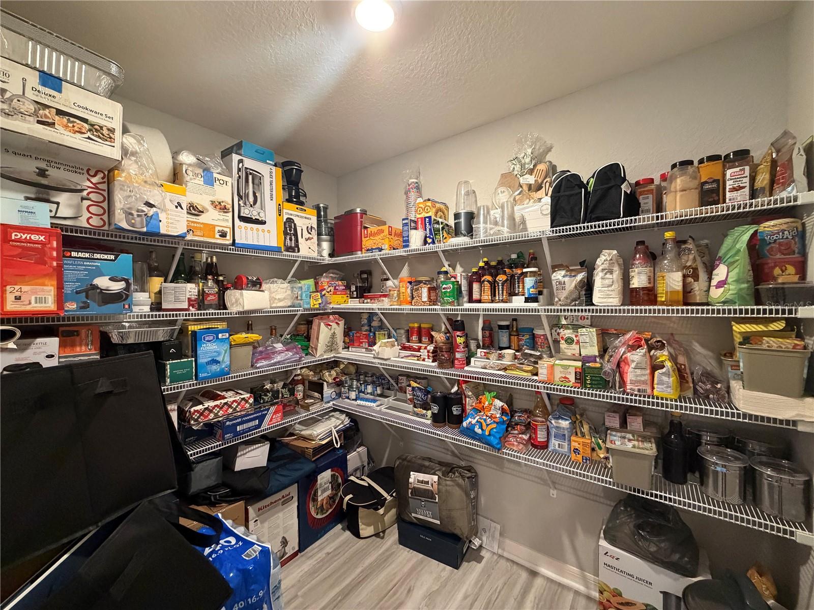 Image 5 of 15 For 1358 Cascade Drive