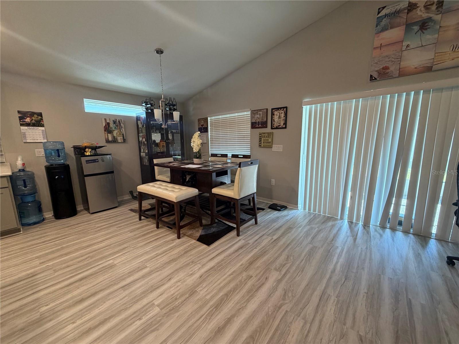 Image 6 of 15 For 1358 Cascade Drive