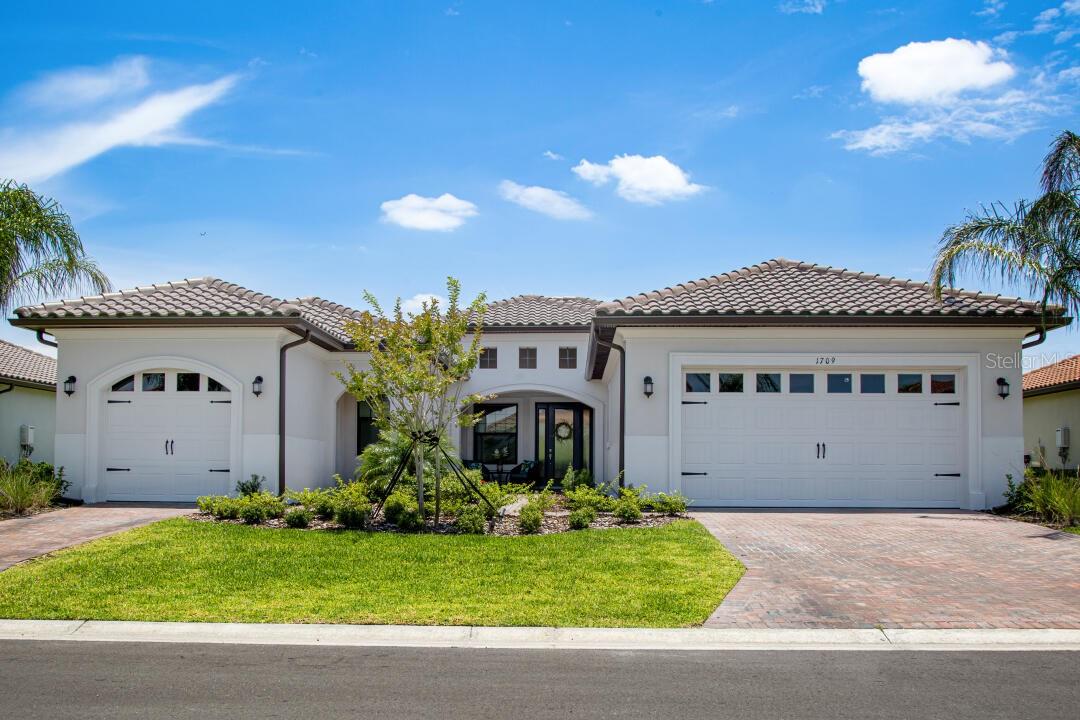 Image 28 of 36 For 1709 8th Street E