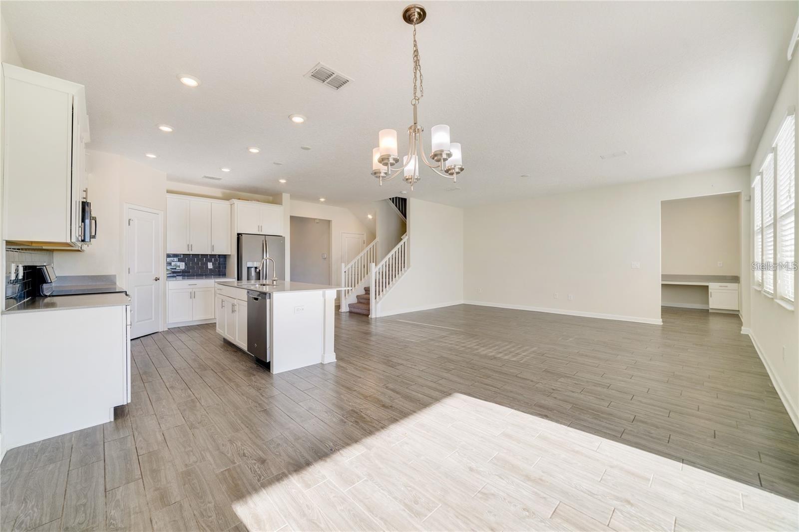 Image 4 of 30 For 3070 Prelude Lane