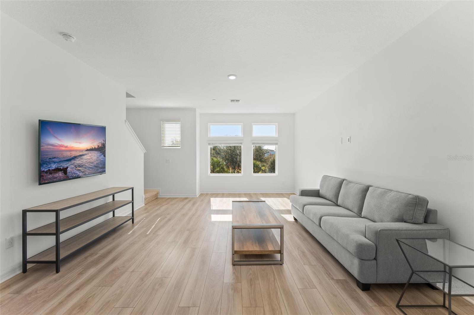 Image 16 of 92 For 12977 Gabor Avenue