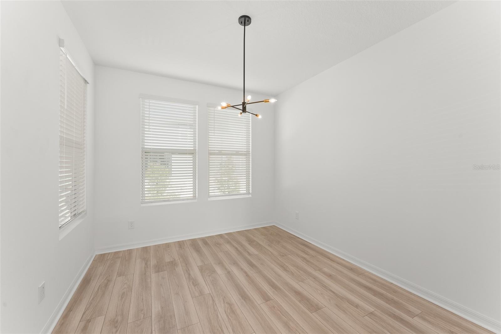 Image 30 of 92 For 12977 Gabor Avenue