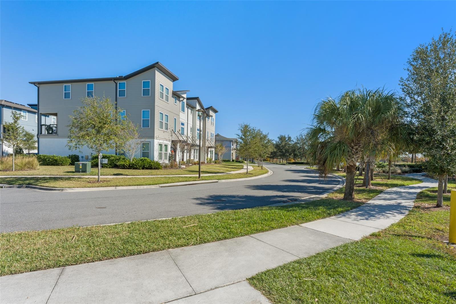 Image 5 of 92 For 12977 Gabor Avenue