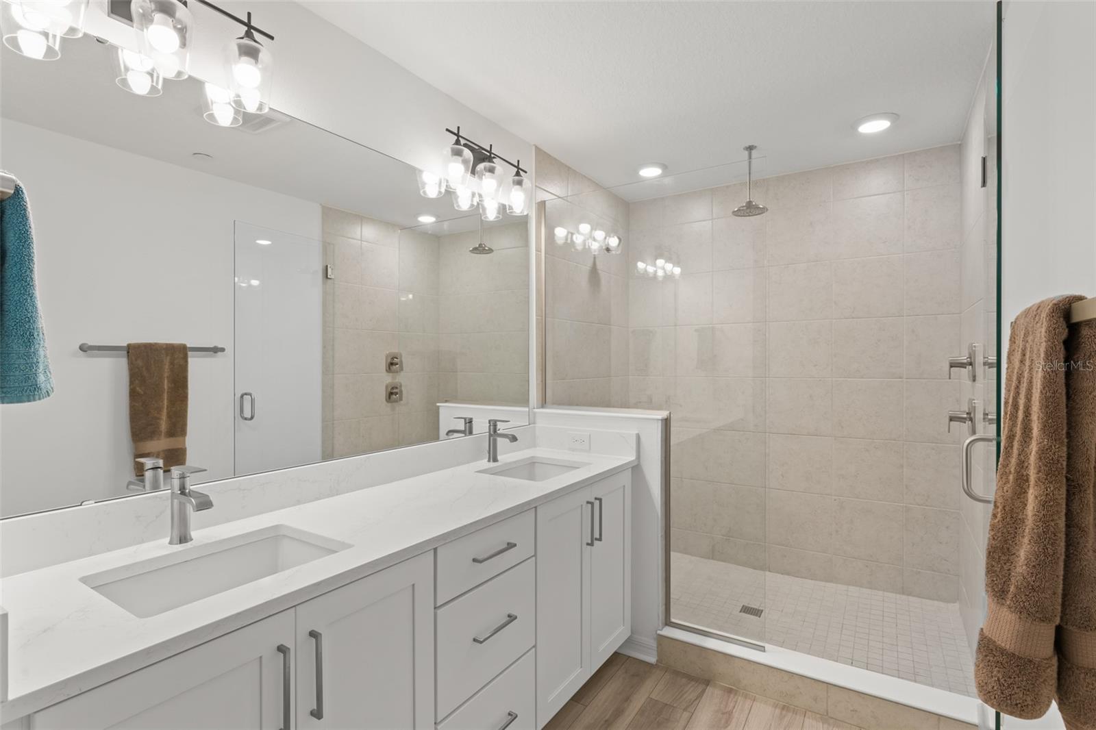 Image 51 of 92 For 12977 Gabor Avenue