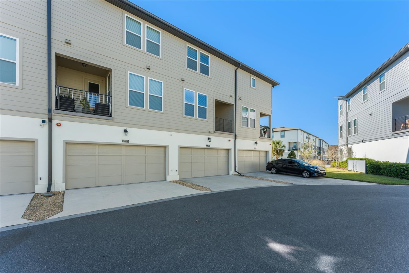 Image 54 of 92 For 12977 Gabor Avenue