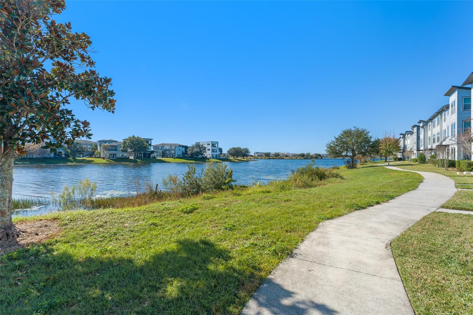 Image 7 of 92 For 12977 Gabor Avenue