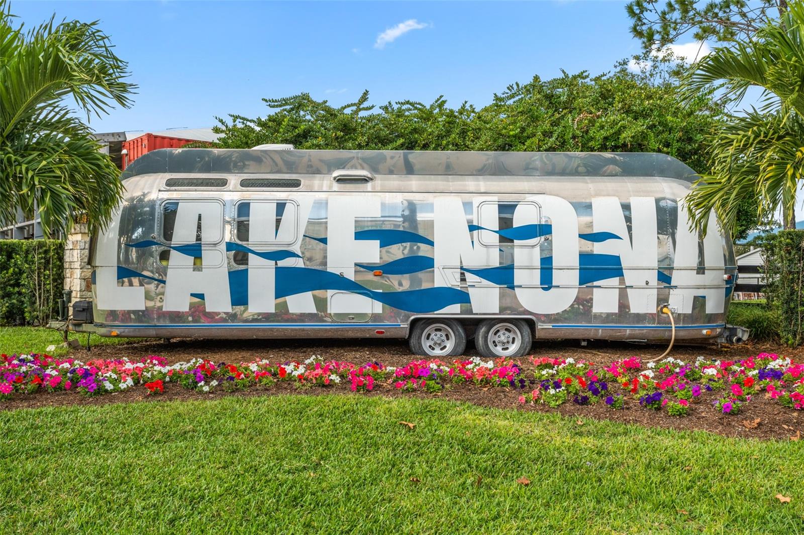 Image 81 of 92 For 12977 Gabor Avenue