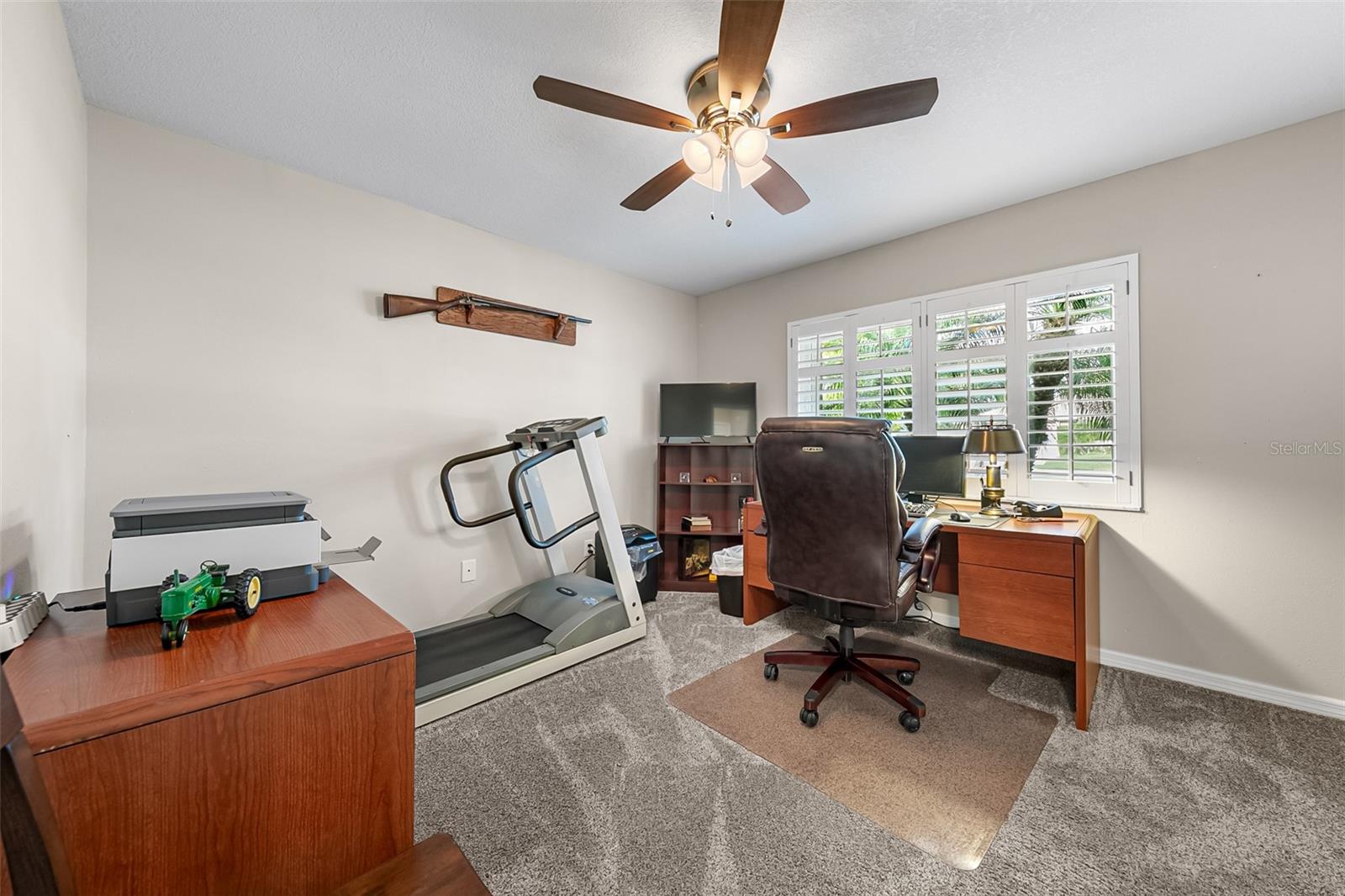 Image 22 of 50 For 109 Bantry Drive